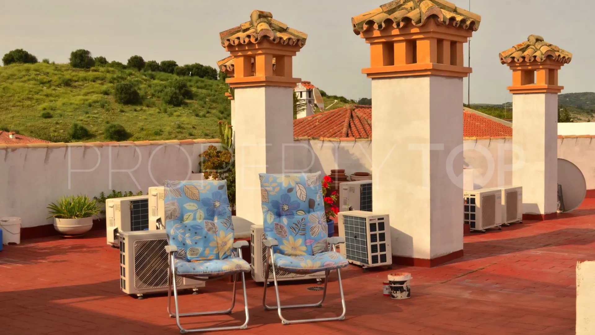 Se vende hotel en Pueblo Nuevo de Guadiaro