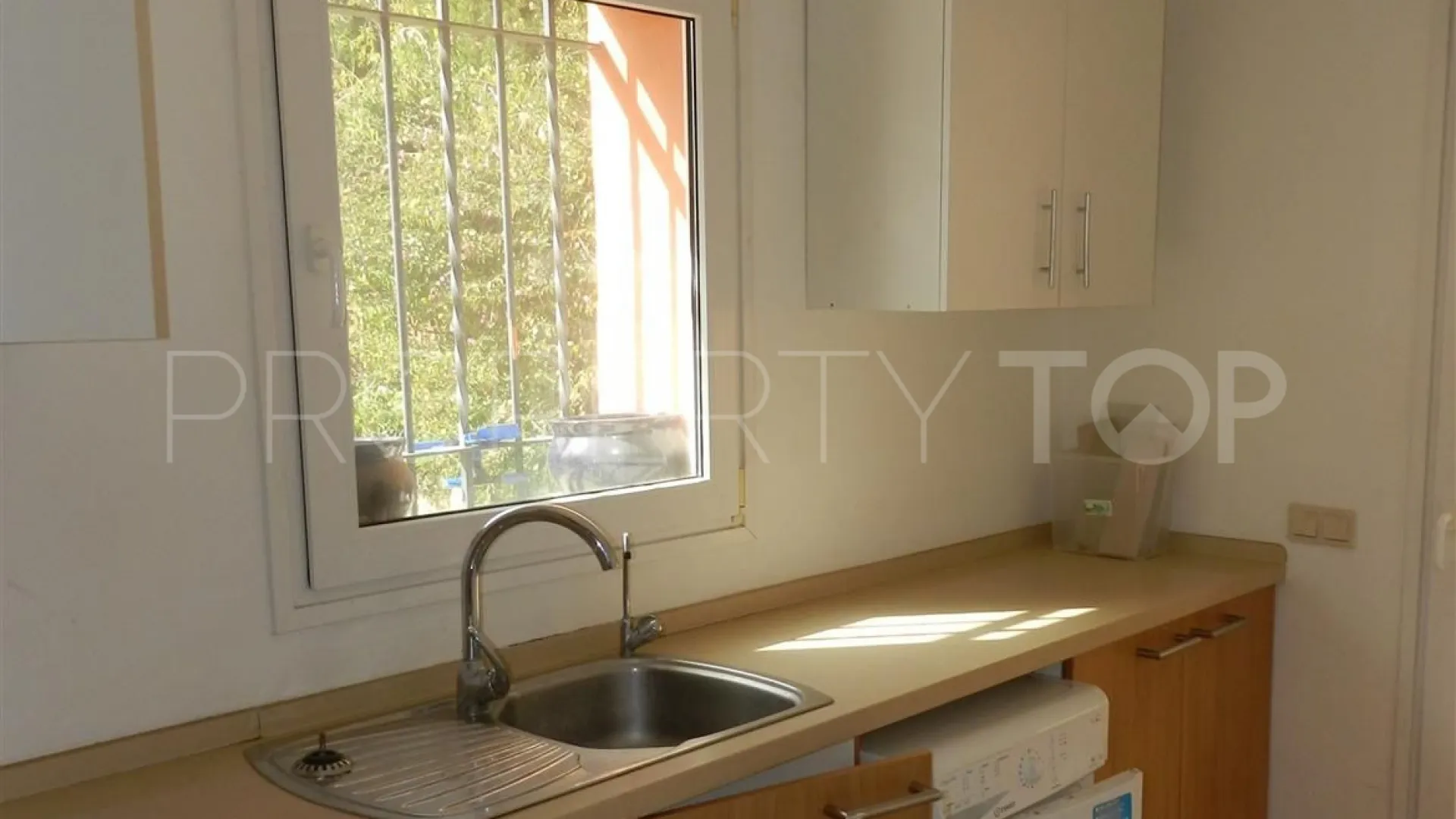 Comprar villa con 4 dormitorios en Sotogrande Alto