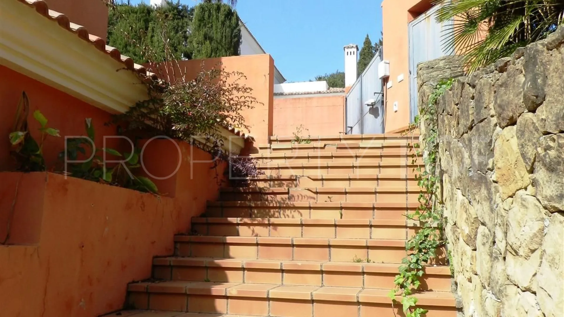 Comprar villa con 4 dormitorios en Sotogrande Alto