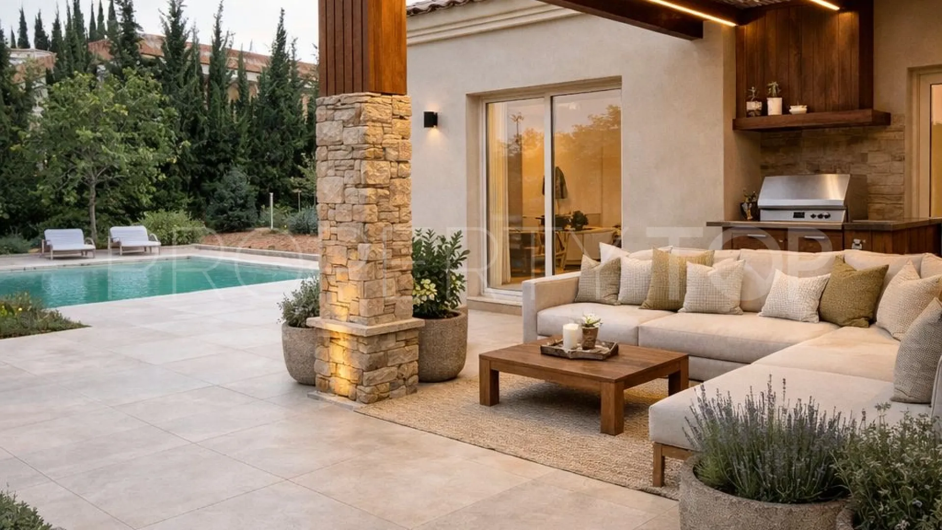 Comprar villa con 4 dormitorios en Sotogrande Alto