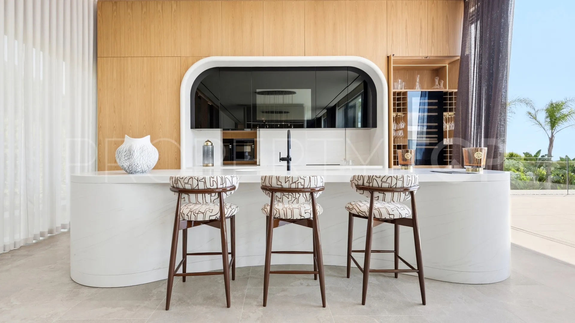 Se vende villa en Zona L