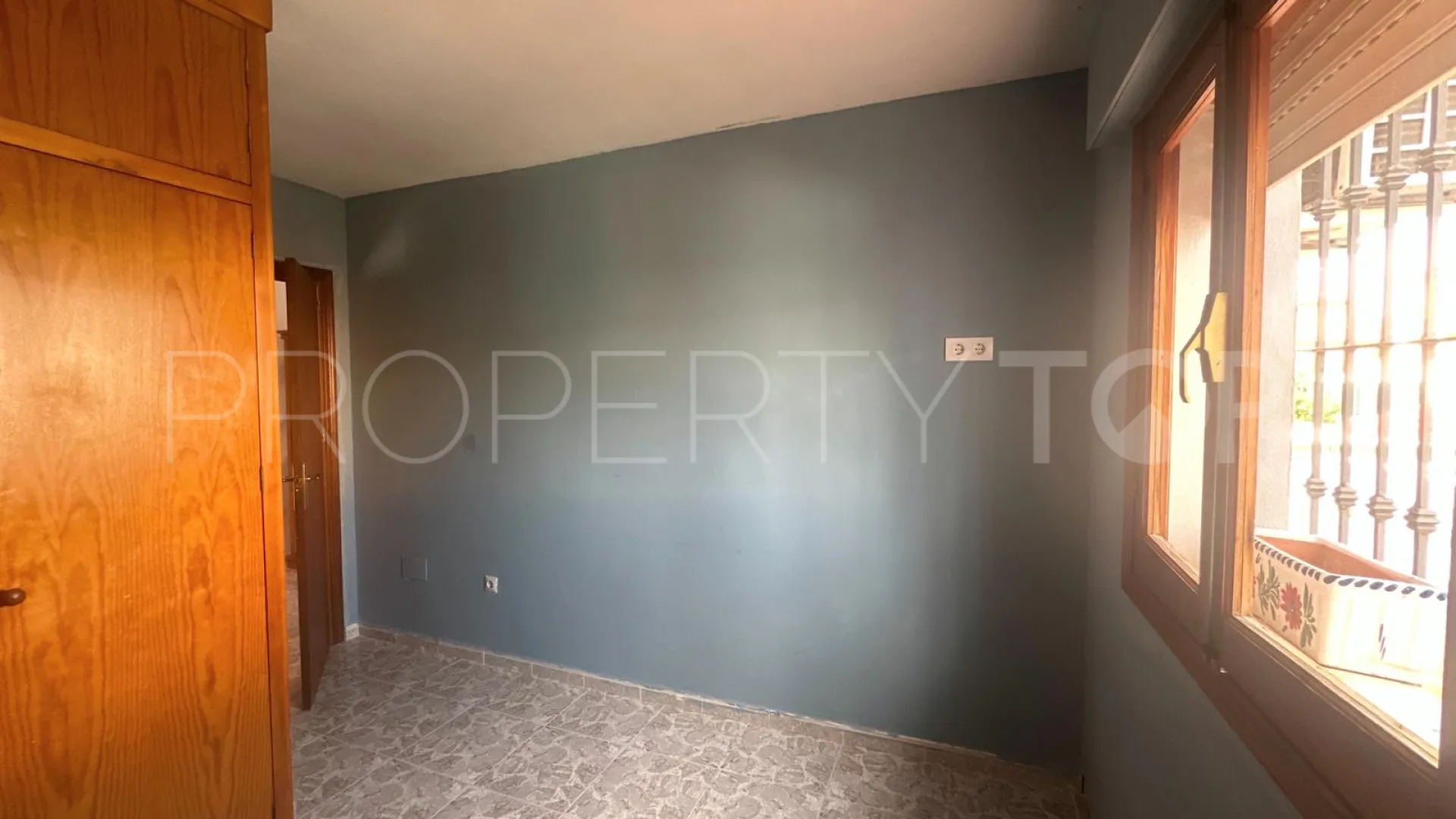Town house for sale in Los Barrios