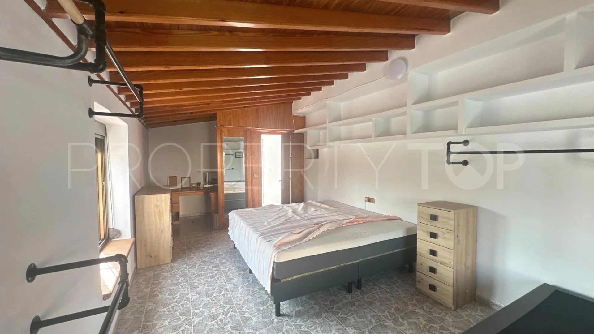 Town house for sale in Los Barrios