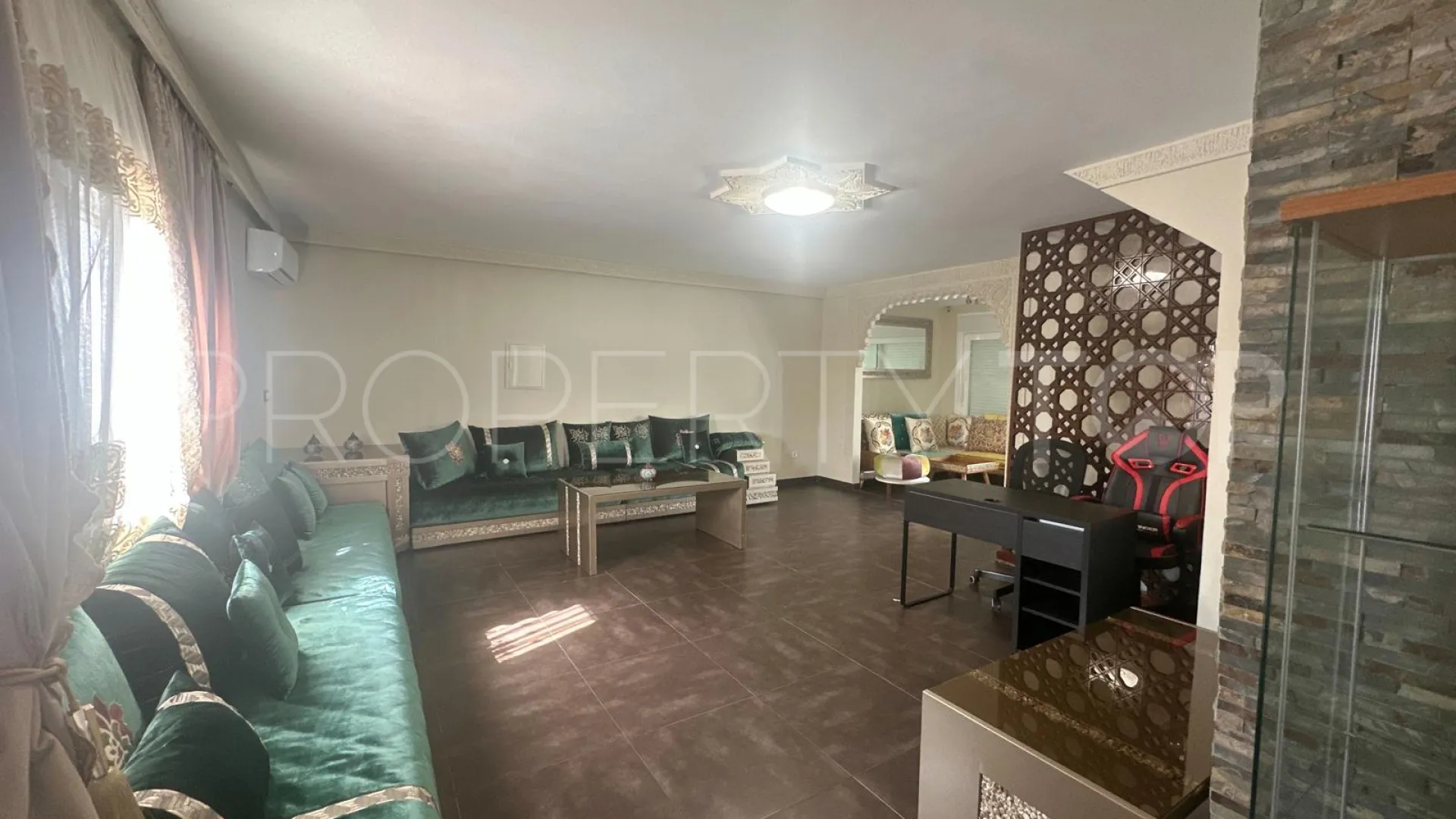 Town house for sale in Los Barrios