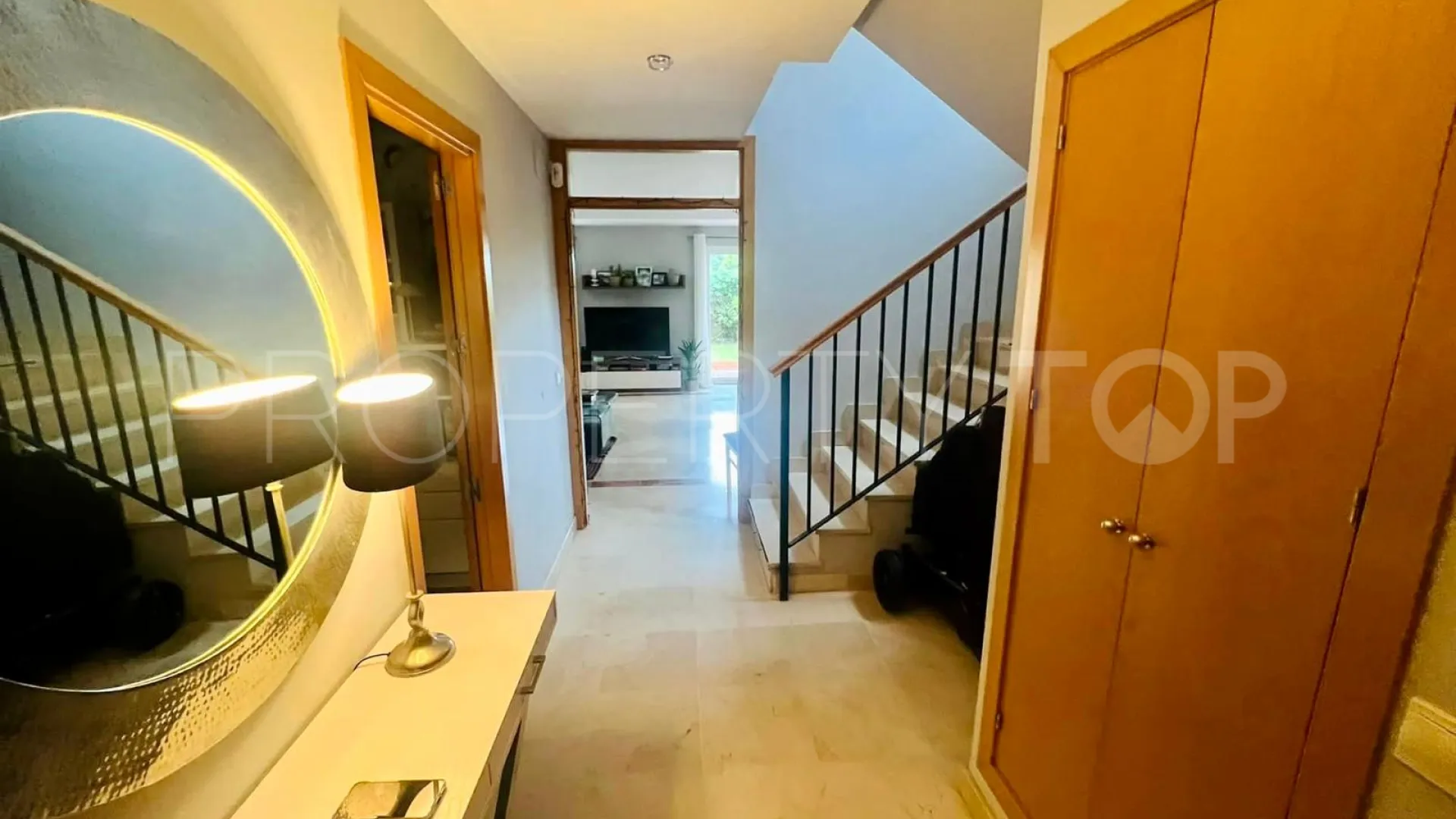 For sale town house in Pueblo Nuevo de Guadiaro
