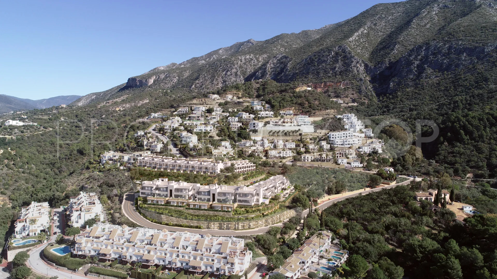 Istan 3 bedrooms town house for sale
