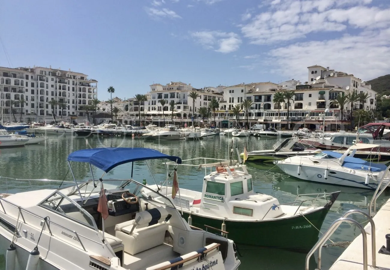 Se vende apartamento planta baja de 1 dormitorio en Chullera