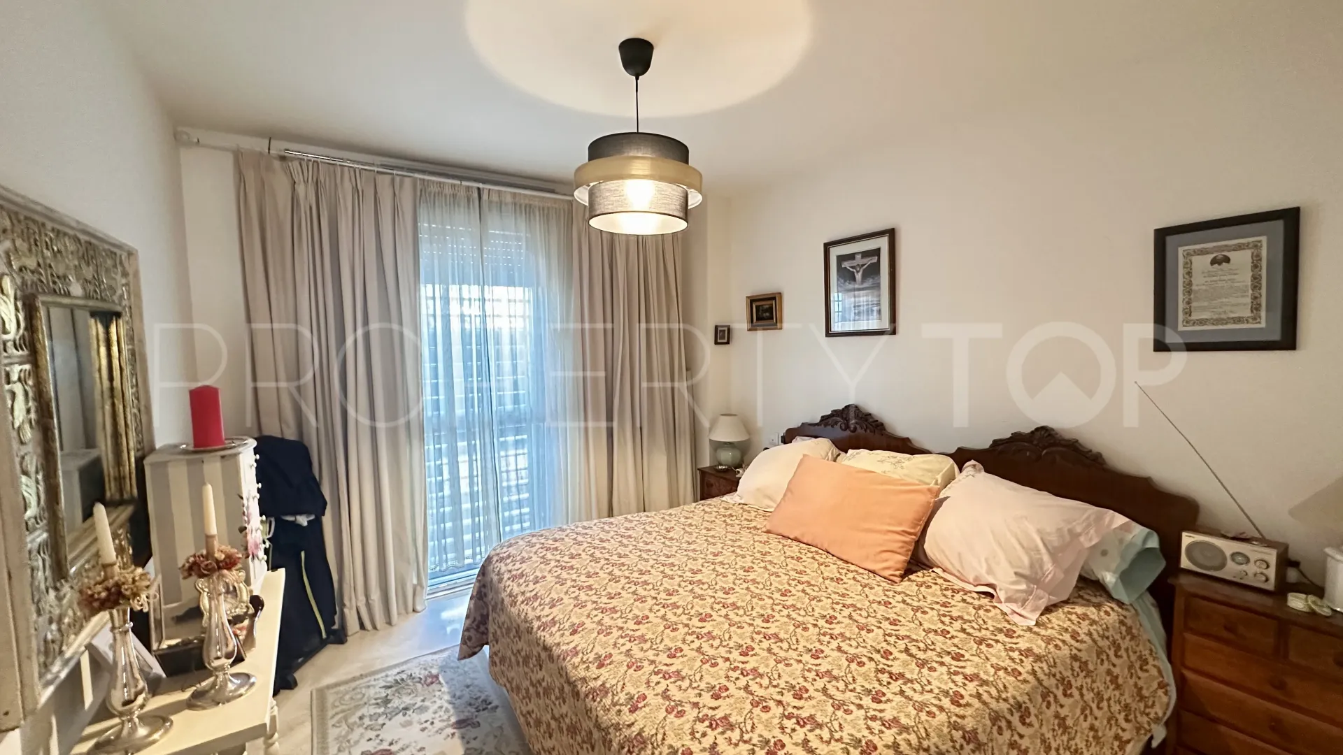 Se vende apartamento planta baja de 1 dormitorio en Chullera