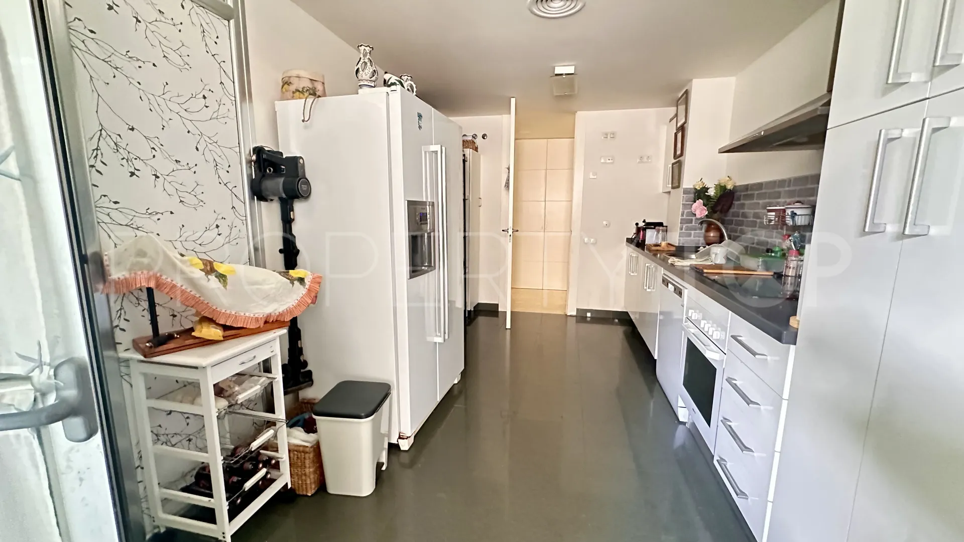 Se vende apartamento planta baja de 1 dormitorio en Chullera