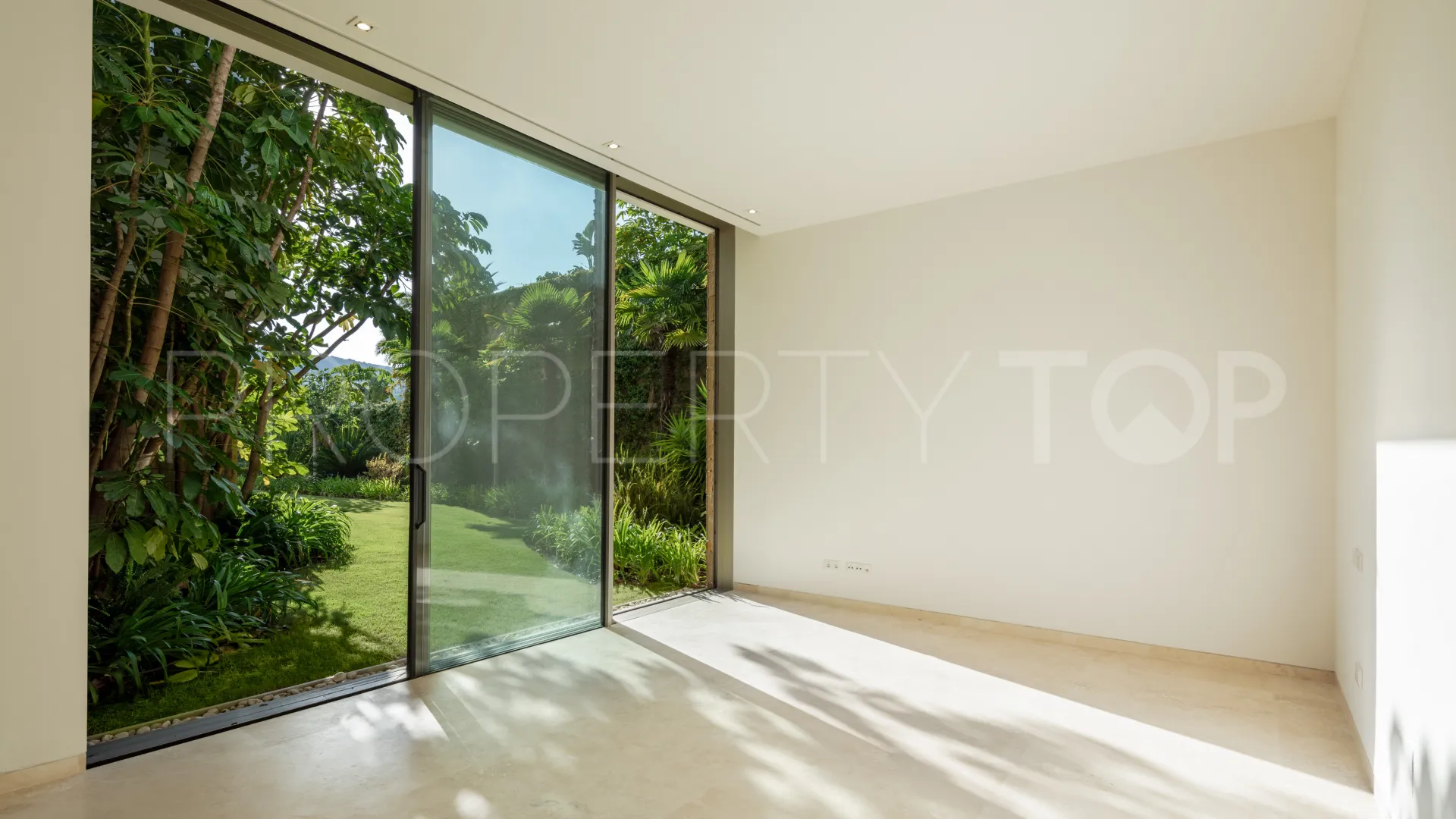 Finca Cortesin, villa con 5 dormitorios en venta