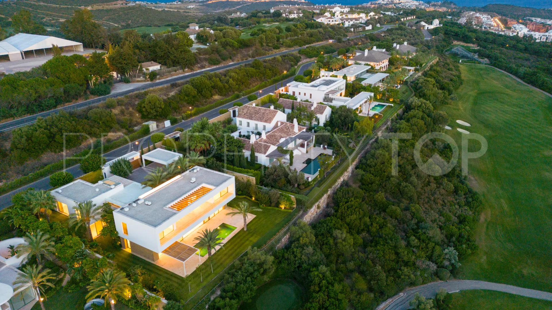Finca Cortesin, villa con 5 dormitorios en venta