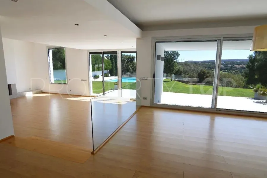 Comprar villa con 5 dormitorios en Sotogrande Alto