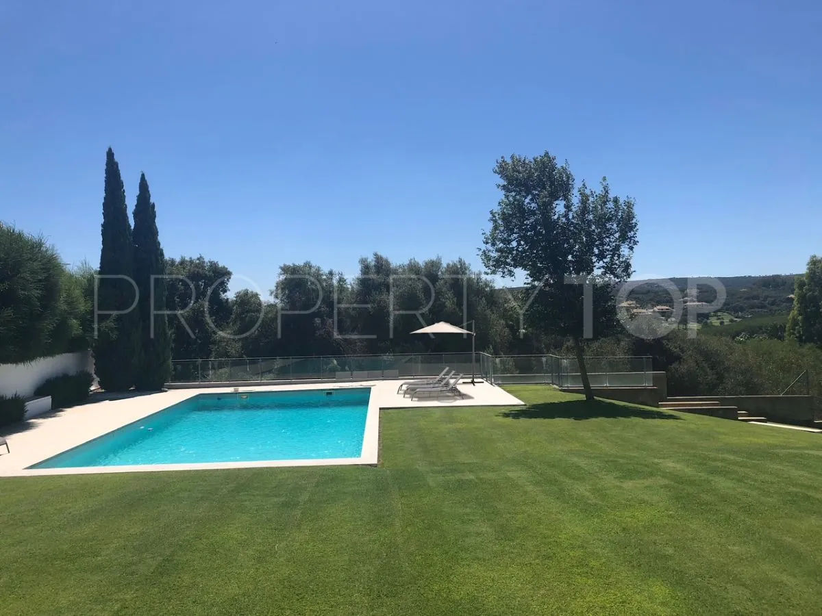 Comprar villa con 5 dormitorios en Sotogrande Alto