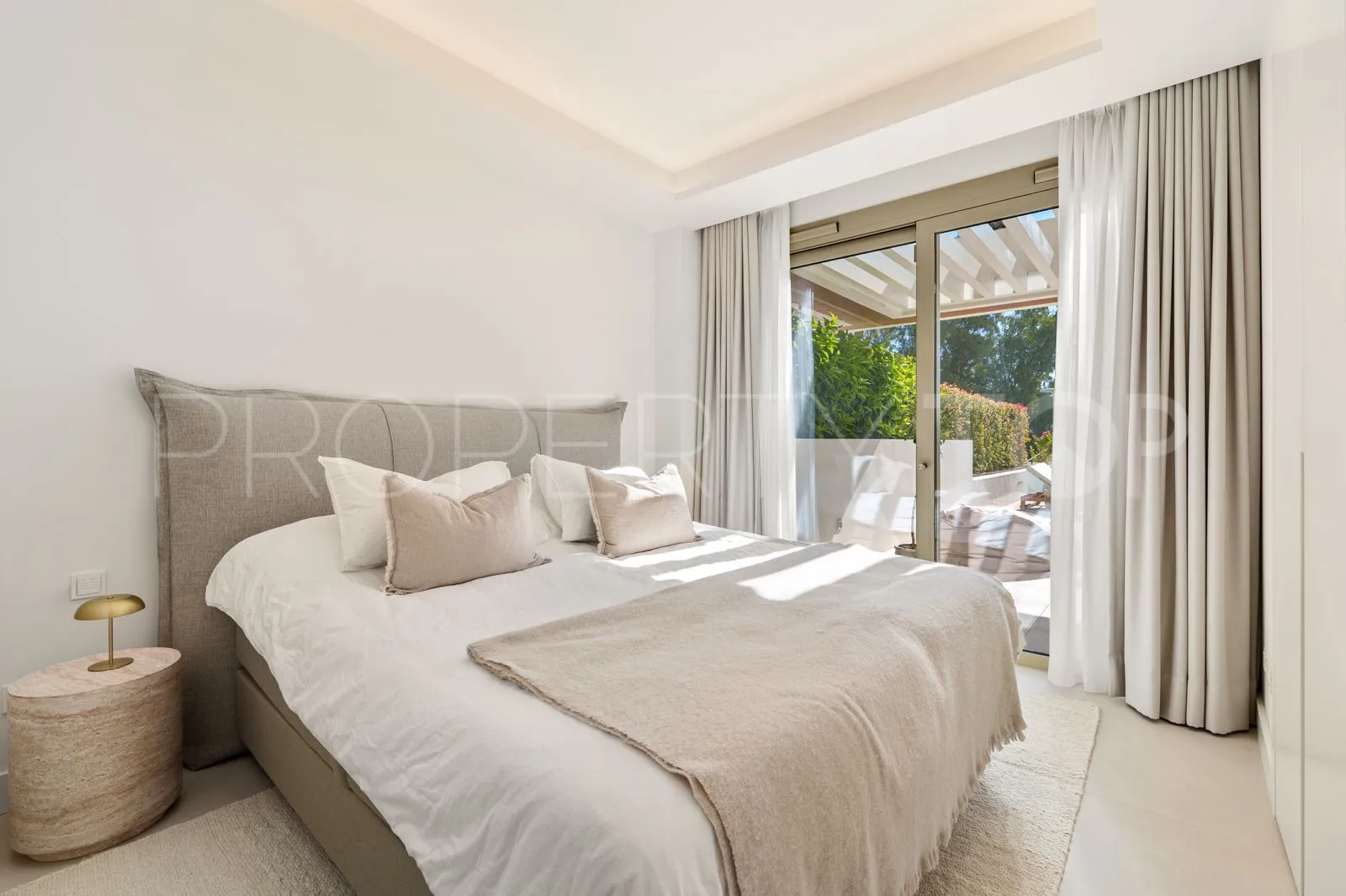 Duplex en venta con 4 dormitorios en Golden Mile