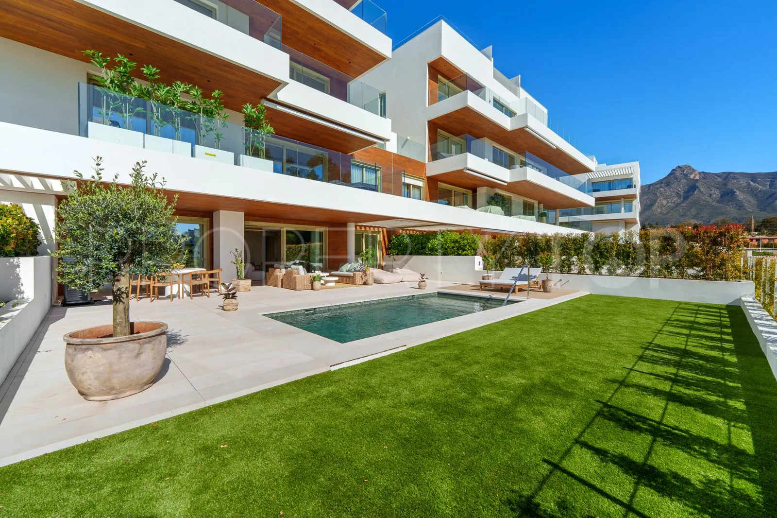 Duplex en venta con 4 dormitorios en Golden Mile