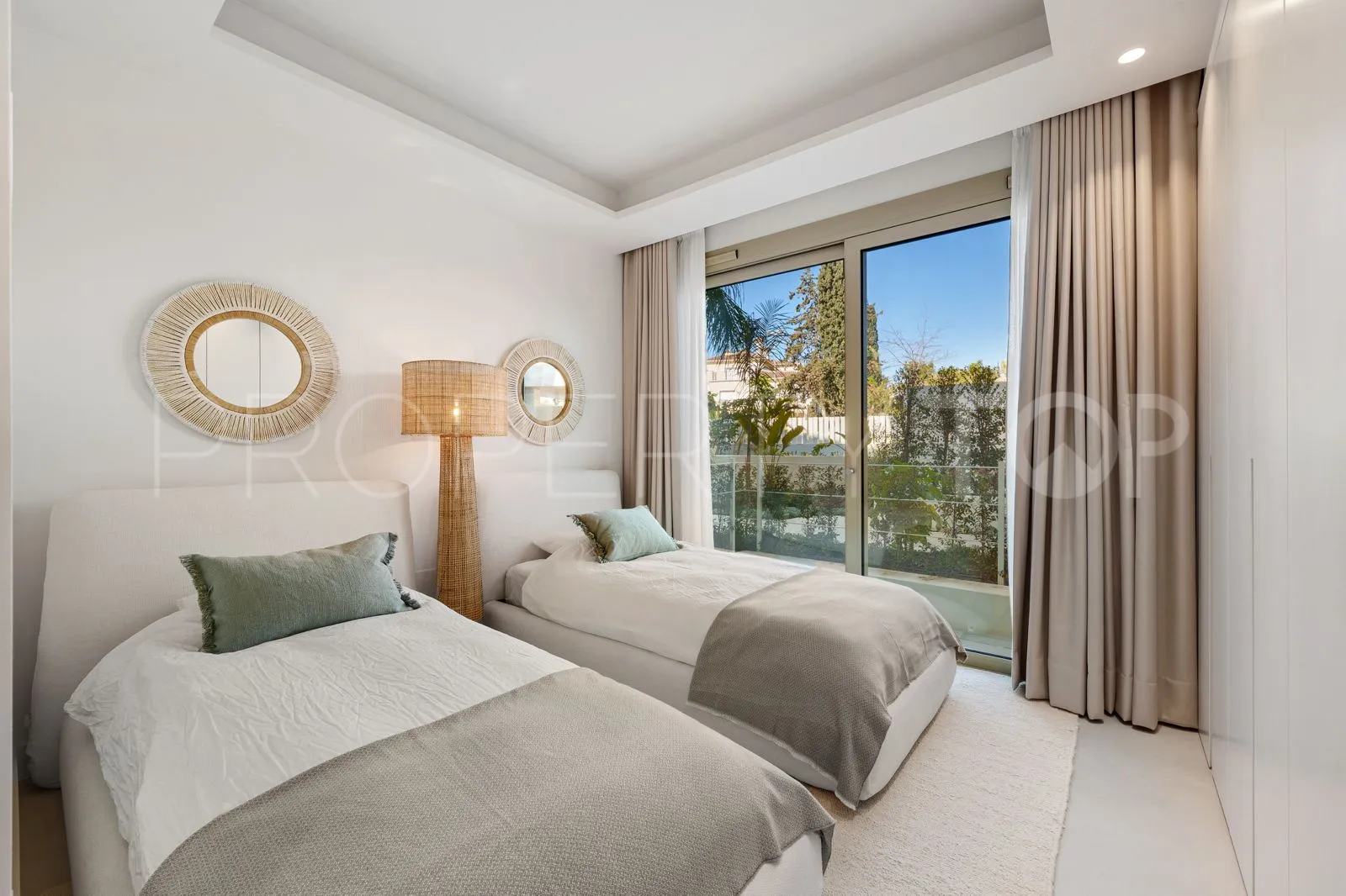 Duplex en venta con 4 dormitorios en Golden Mile