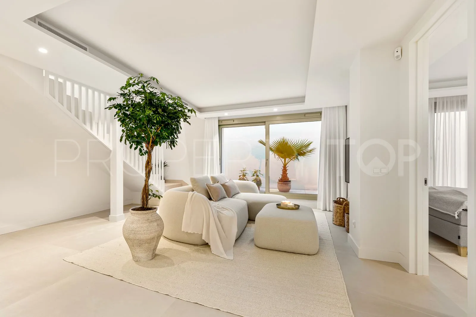 Duplex en venta con 4 dormitorios en Golden Mile
