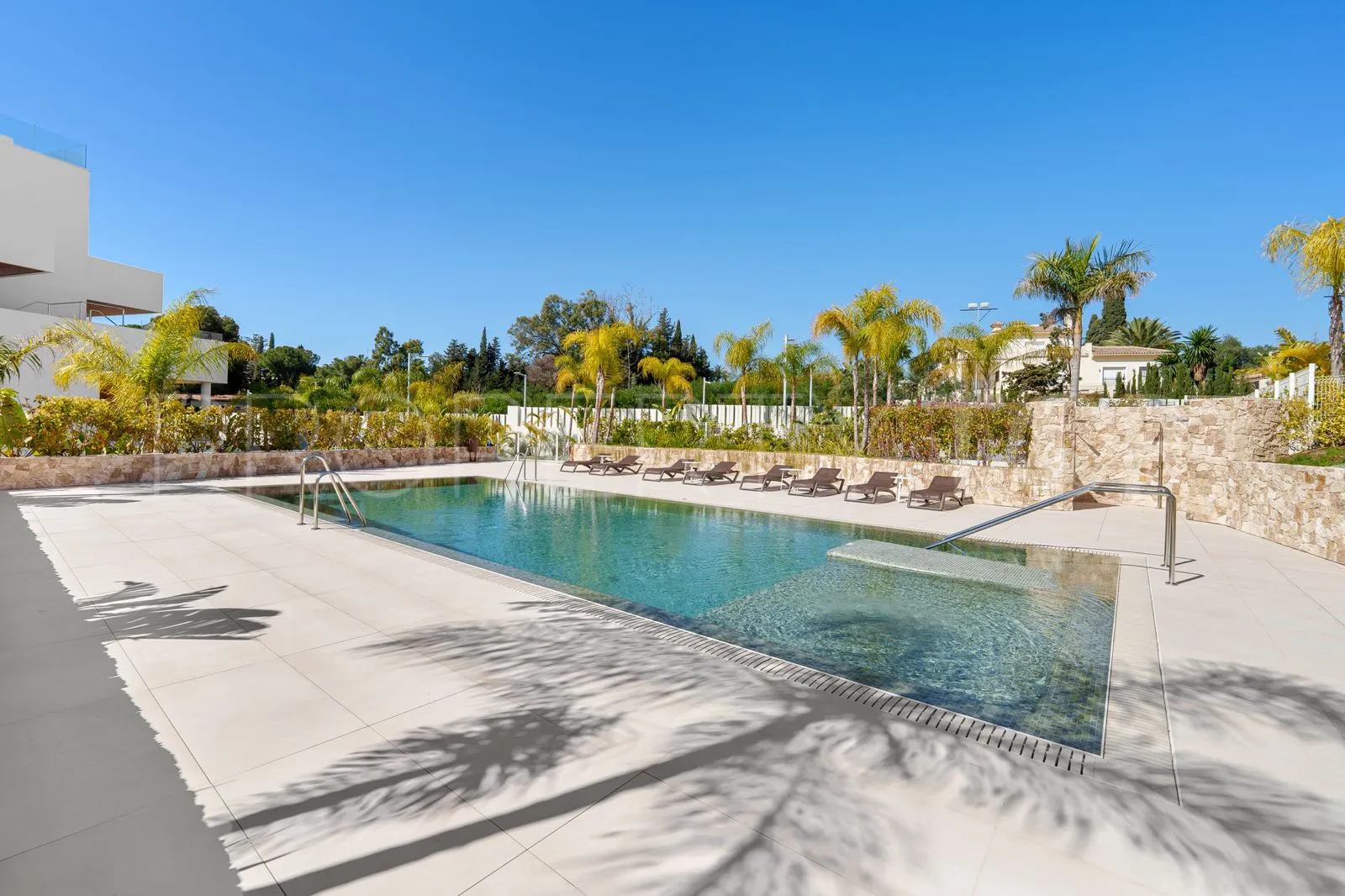 Duplex en venta con 4 dormitorios en Golden Mile