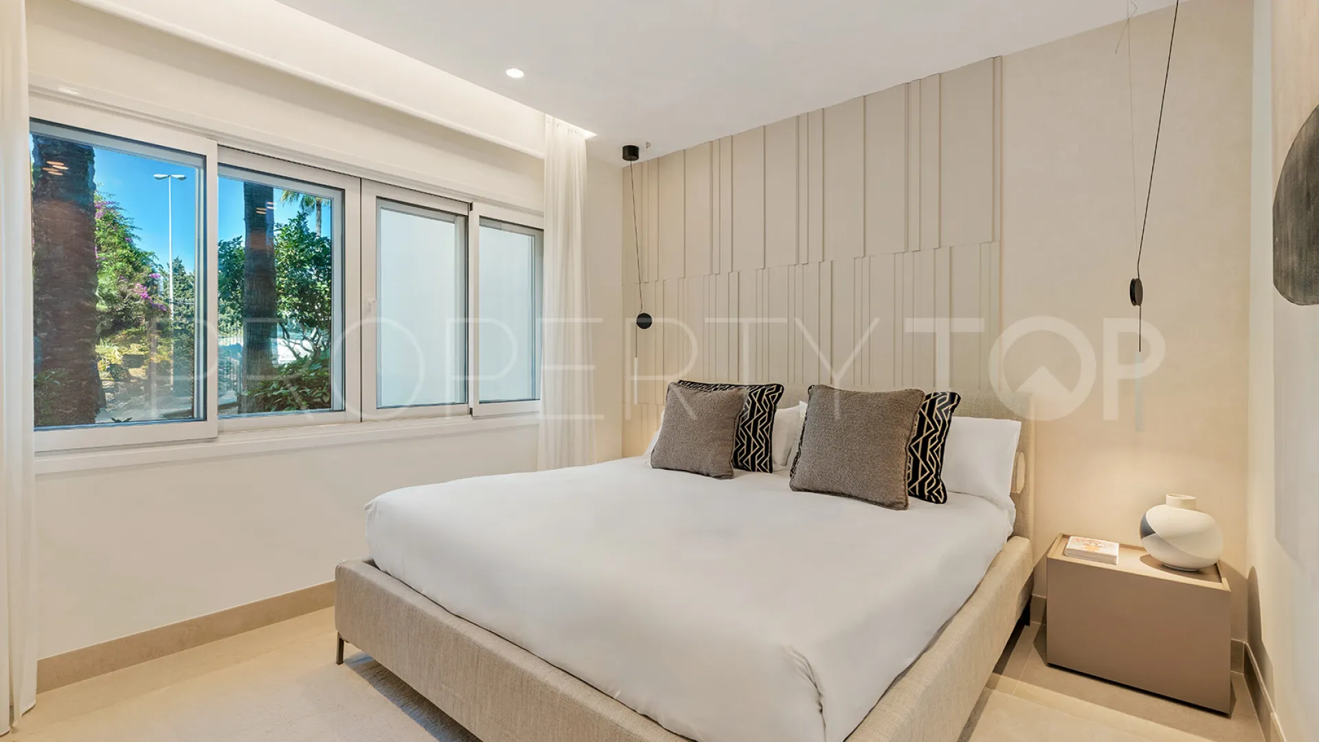 For sale New Golden Mile ground floor apartment with 3 bedrooms