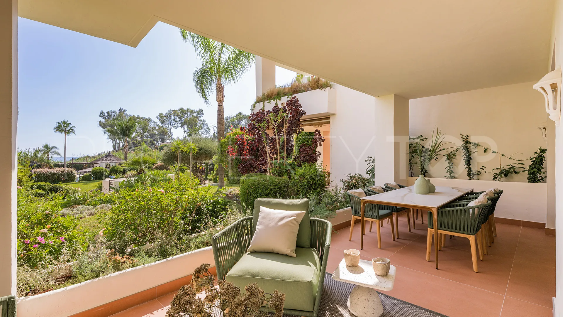 For sale New Golden Mile ground floor apartment with 3 bedrooms