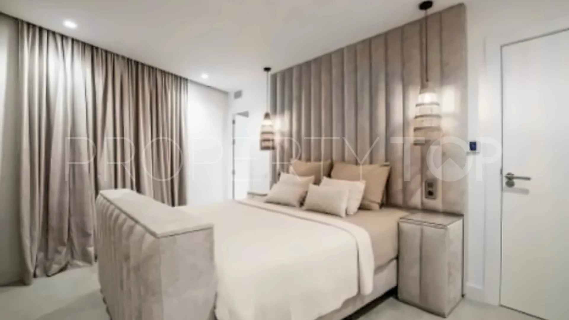 6 bedrooms villa for sale in Nagüeles
