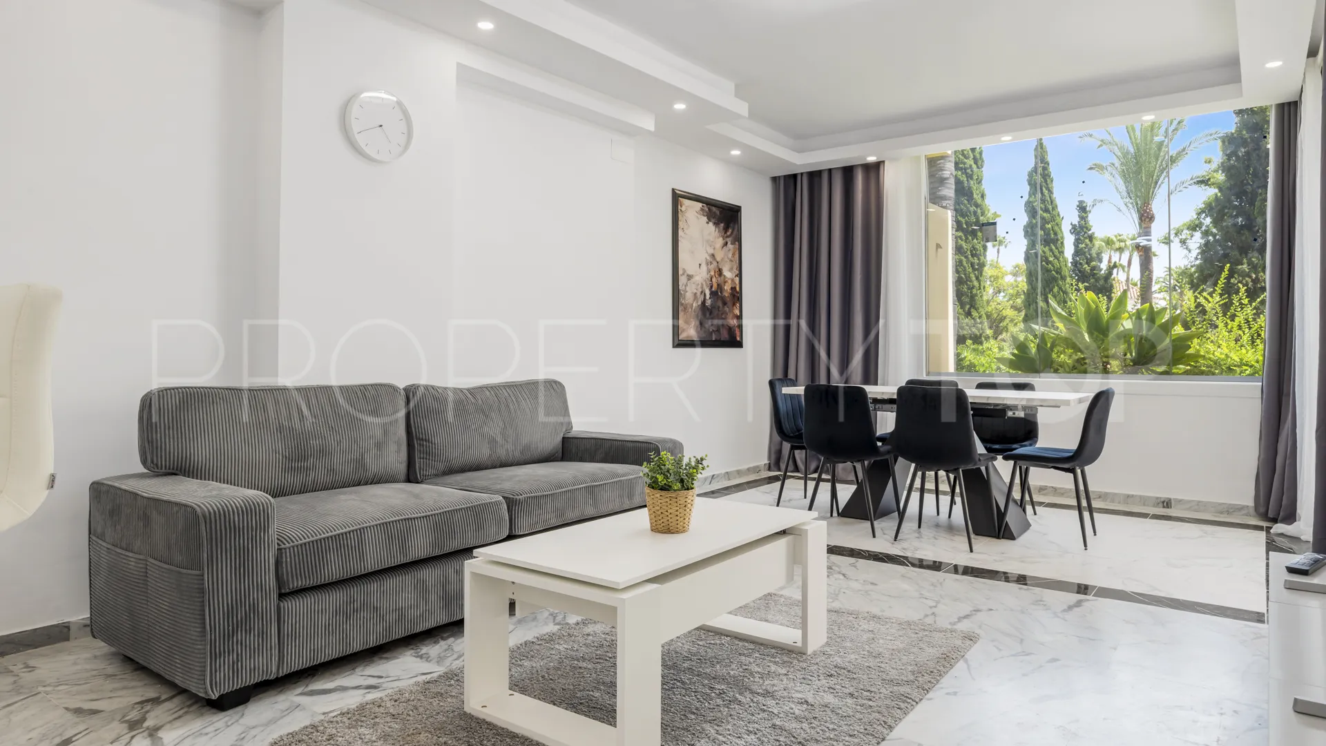 For sale Las Brisas ground floor apartment