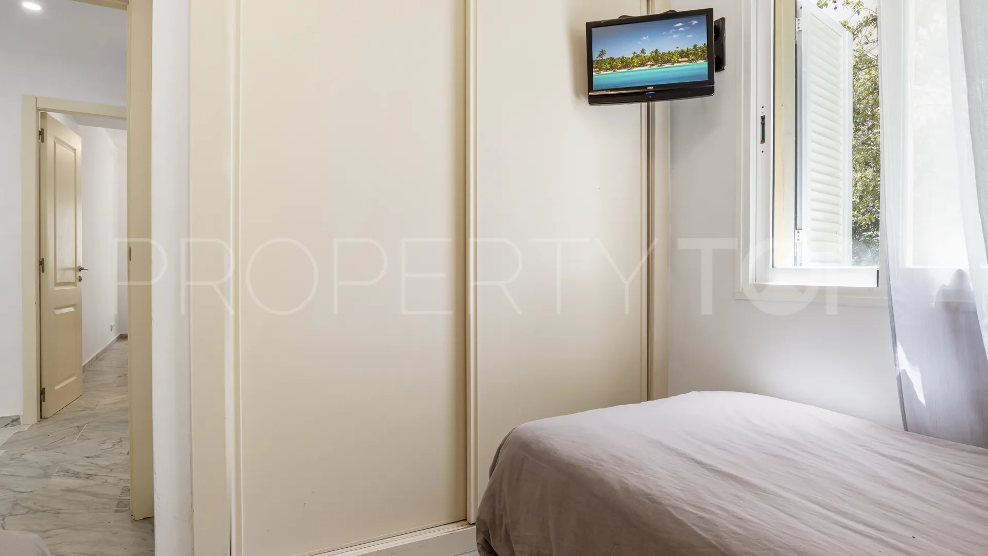 For sale Las Brisas ground floor apartment