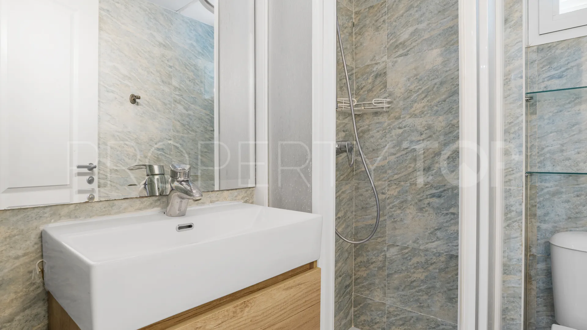 For sale Las Brisas ground floor apartment