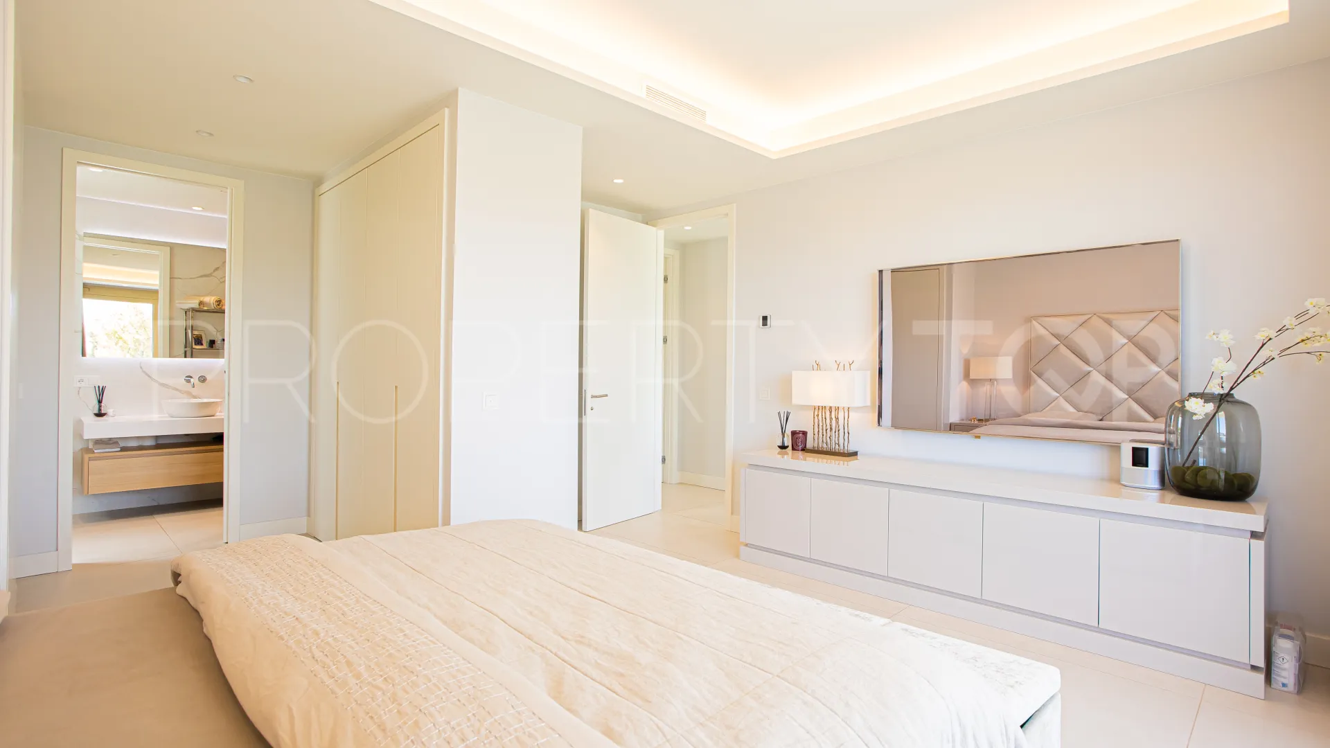 Penthouse with 3 bedrooms for sale in Benalús