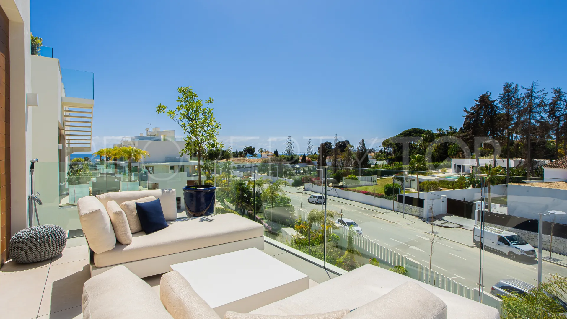 Penthouse with 3 bedrooms for sale in Benalús