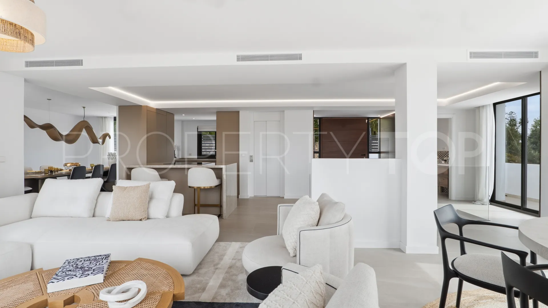 For sale villa in El Rosario with 5 bedrooms