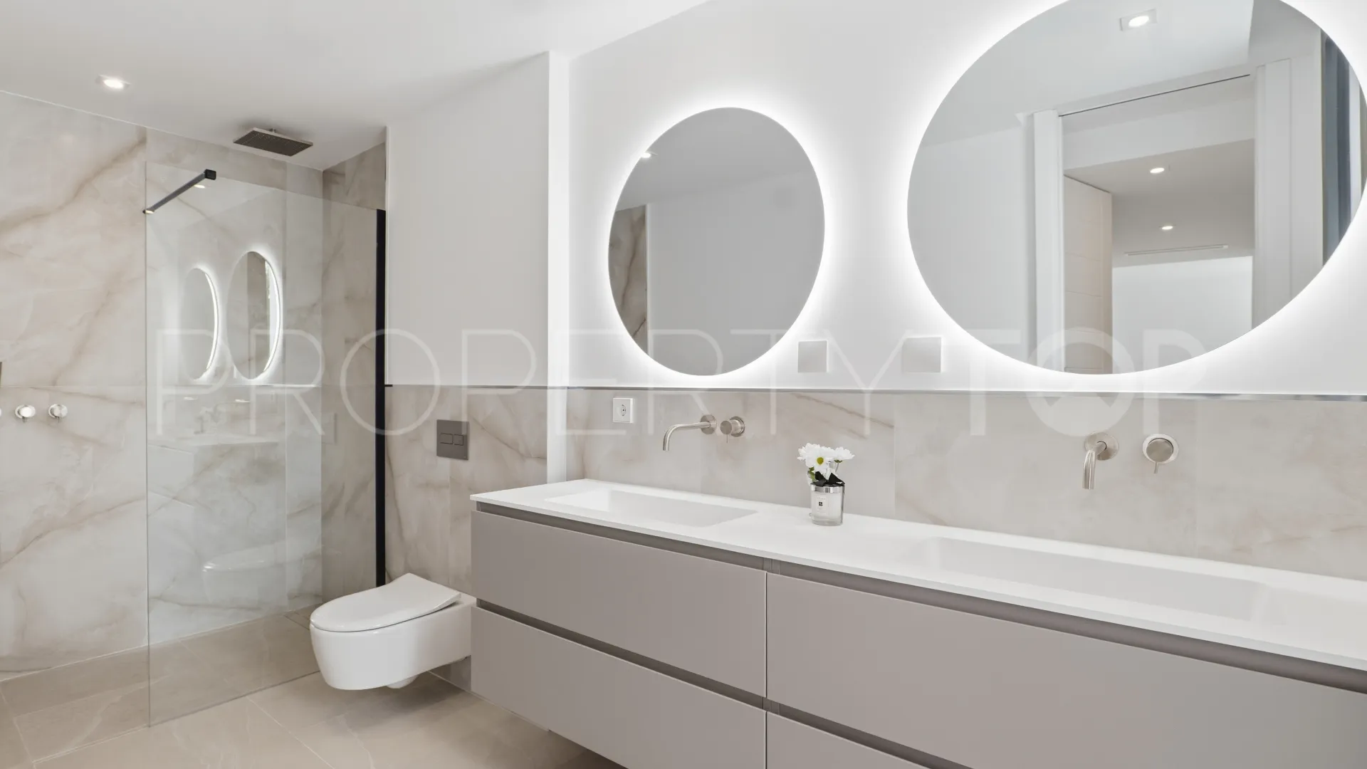 For sale villa in El Rosario with 5 bedrooms