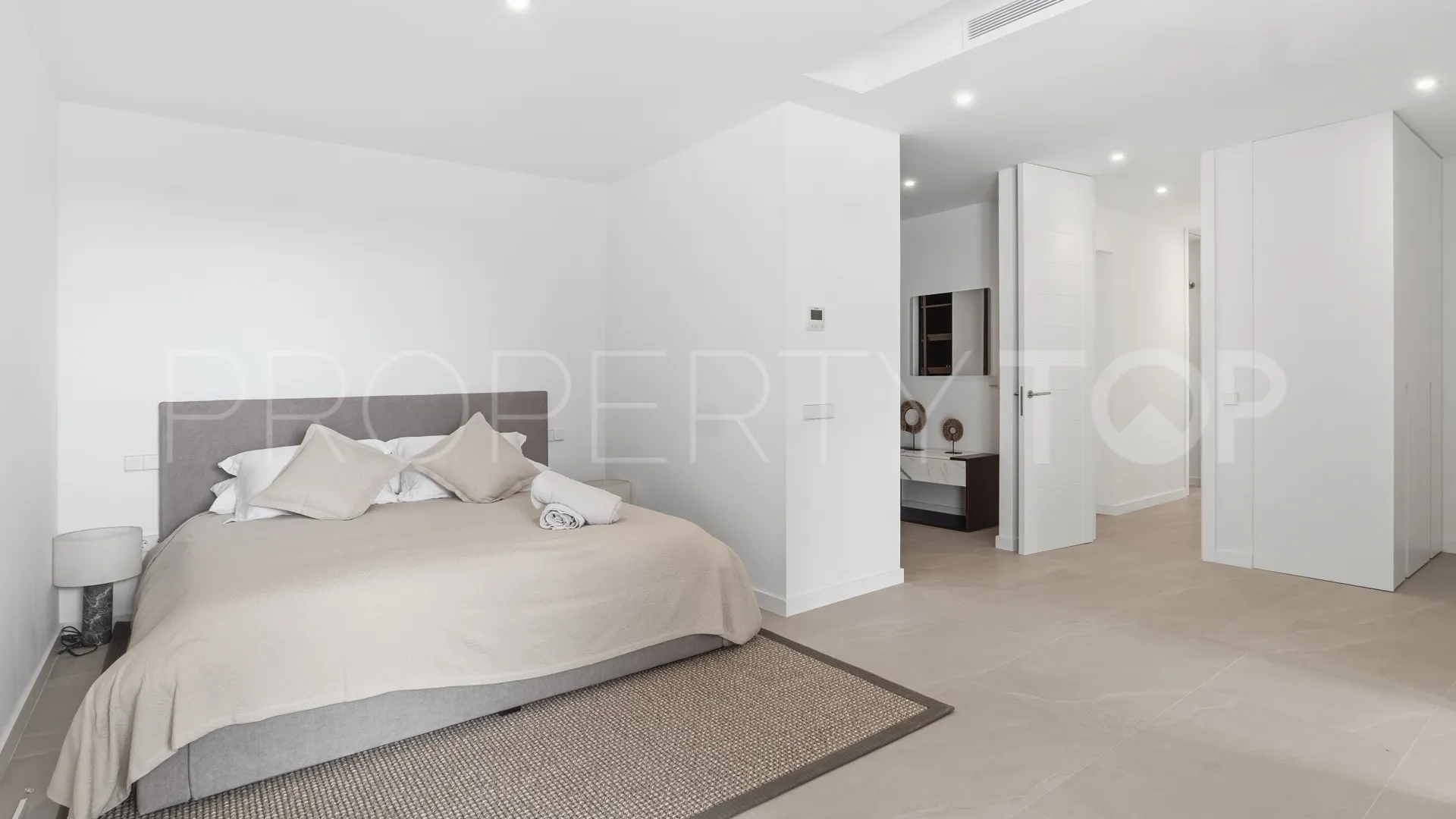 For sale villa in El Rosario with 5 bedrooms