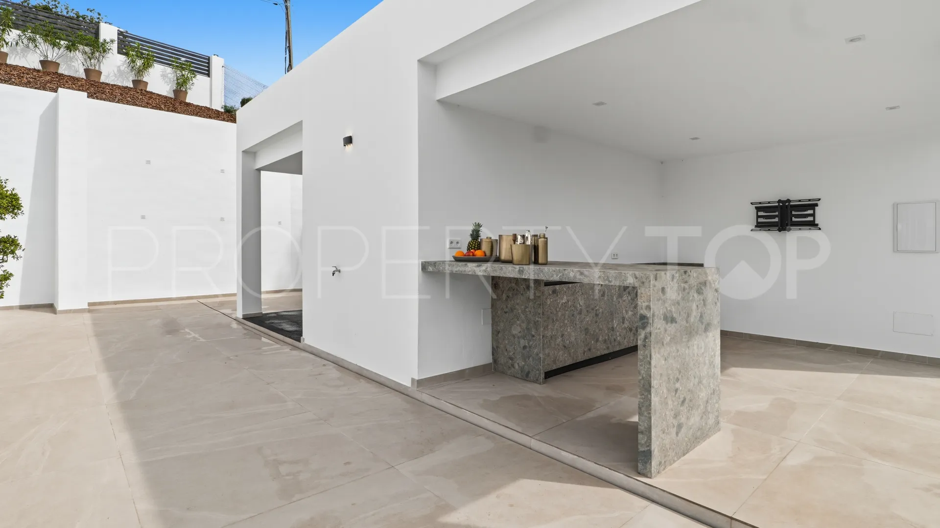 For sale villa in El Rosario with 5 bedrooms
