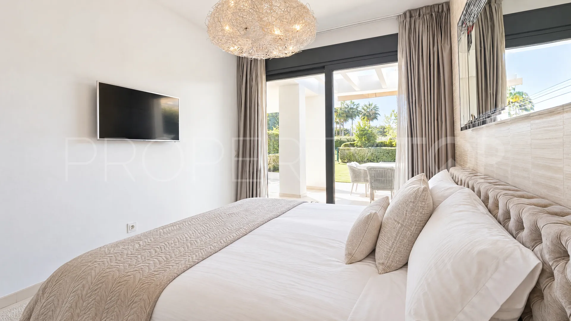 For sale ground floor apartment in Atalaya