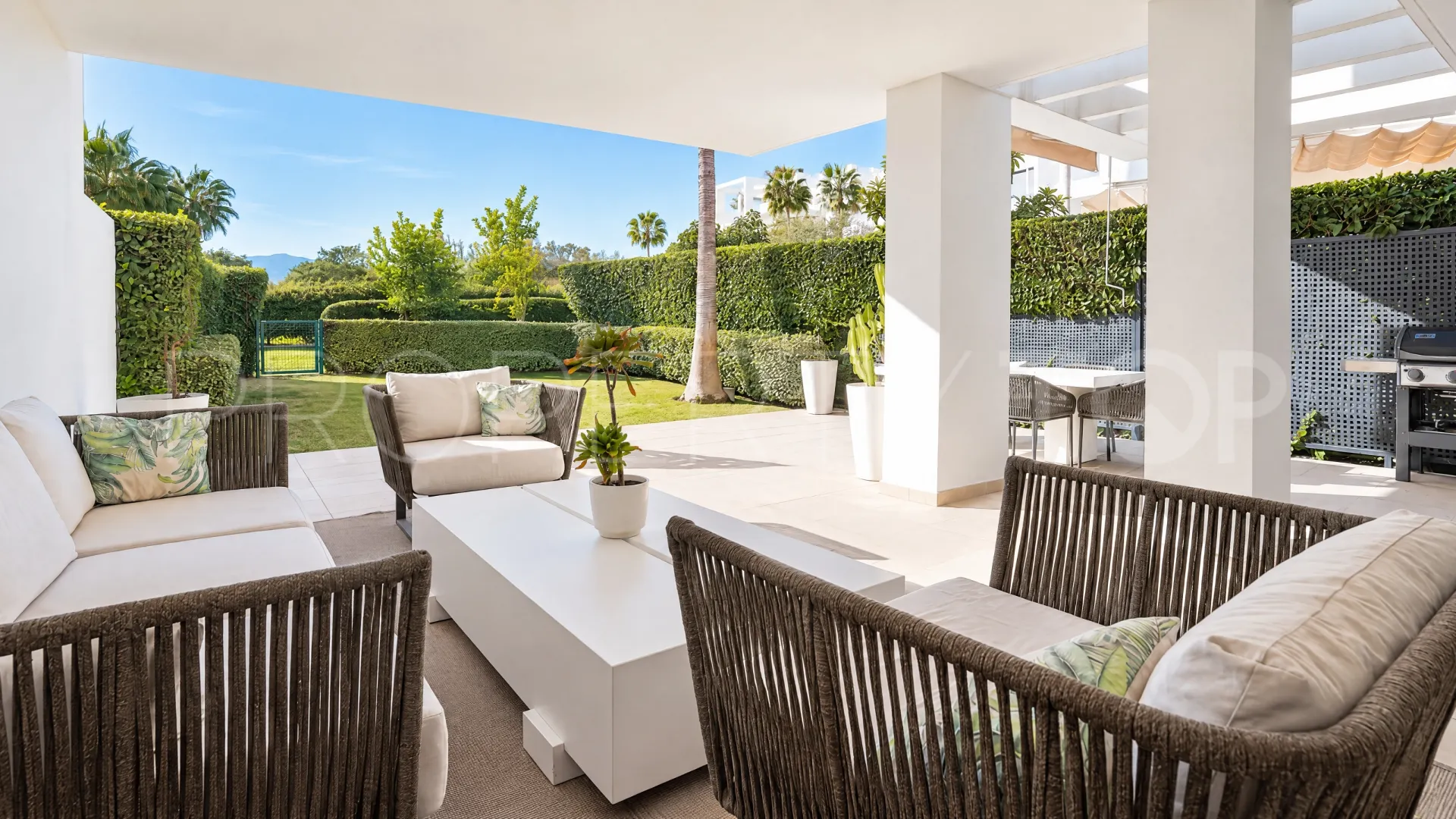 For sale ground floor apartment in Atalaya