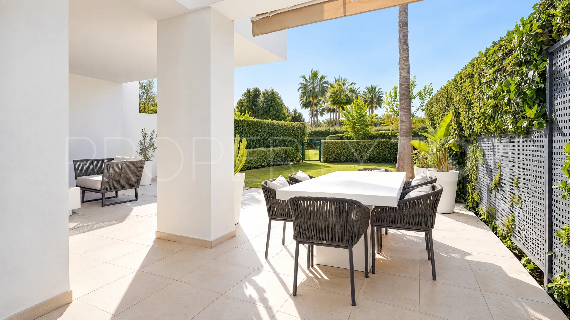 For sale ground floor apartment in Atalaya