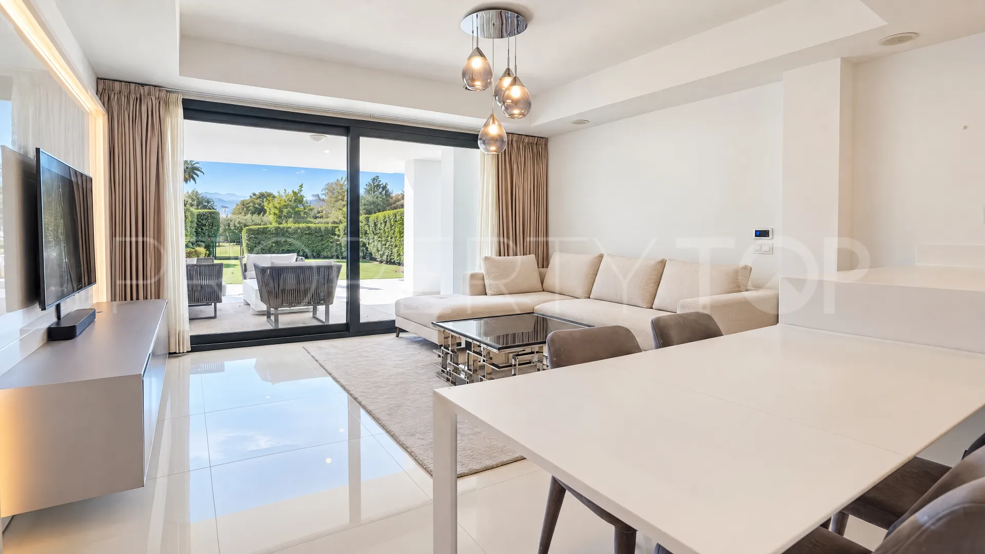 For sale ground floor apartment in Atalaya