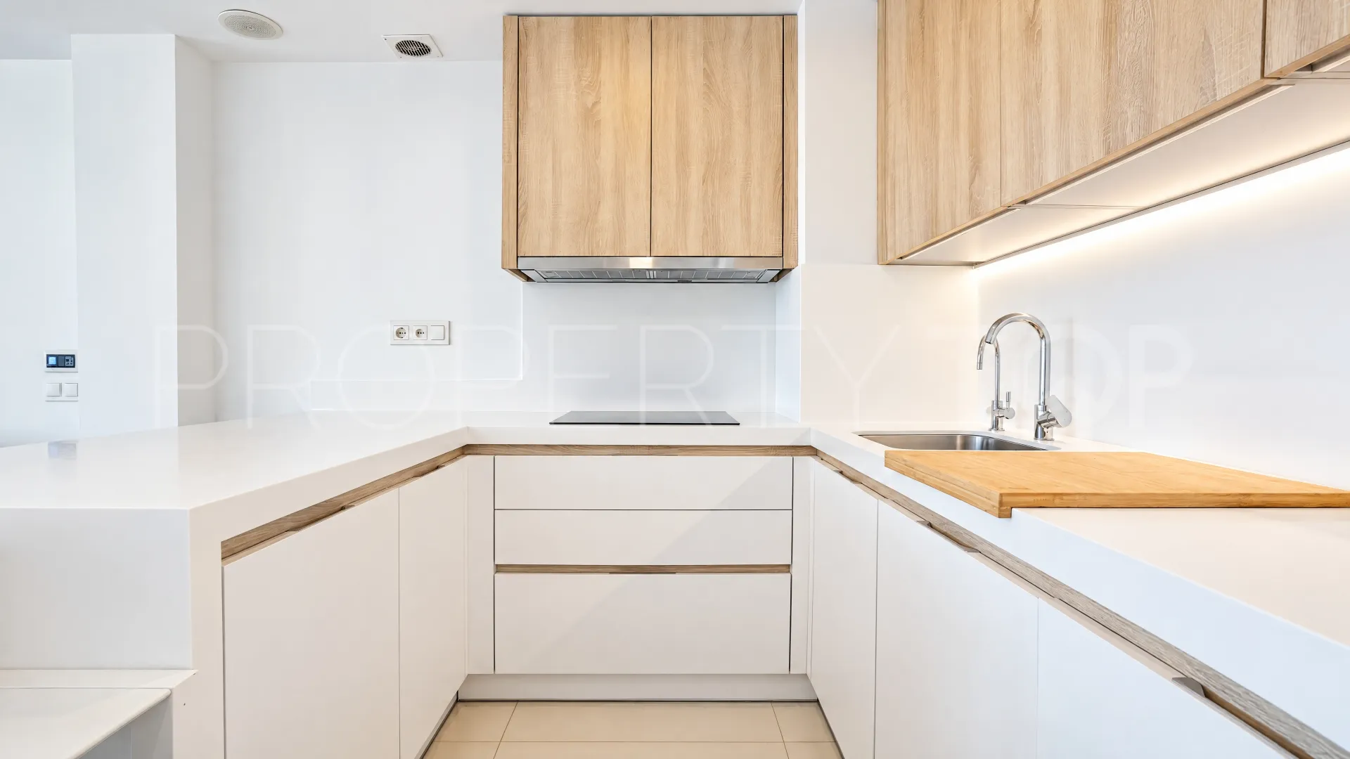 For sale ground floor apartment in Atalaya