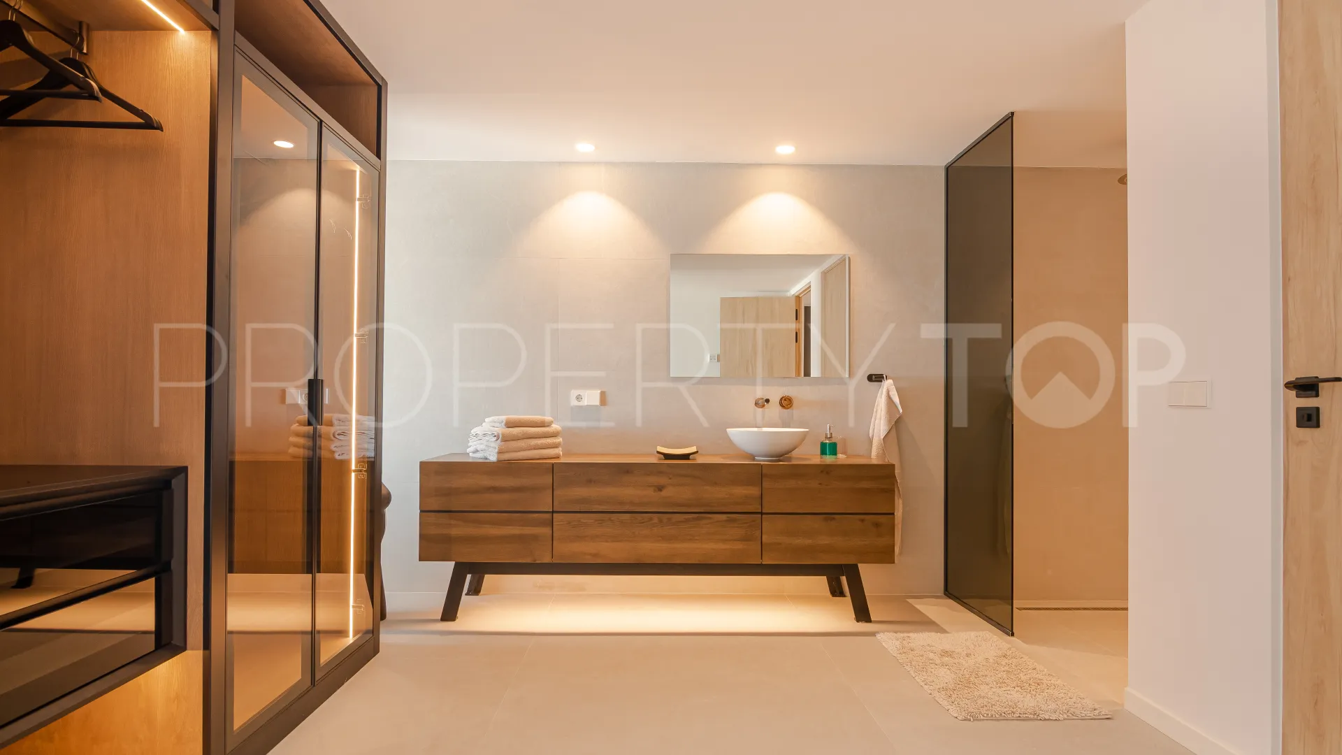 Paraiso Alto, casa de 6 dormitorios en venta