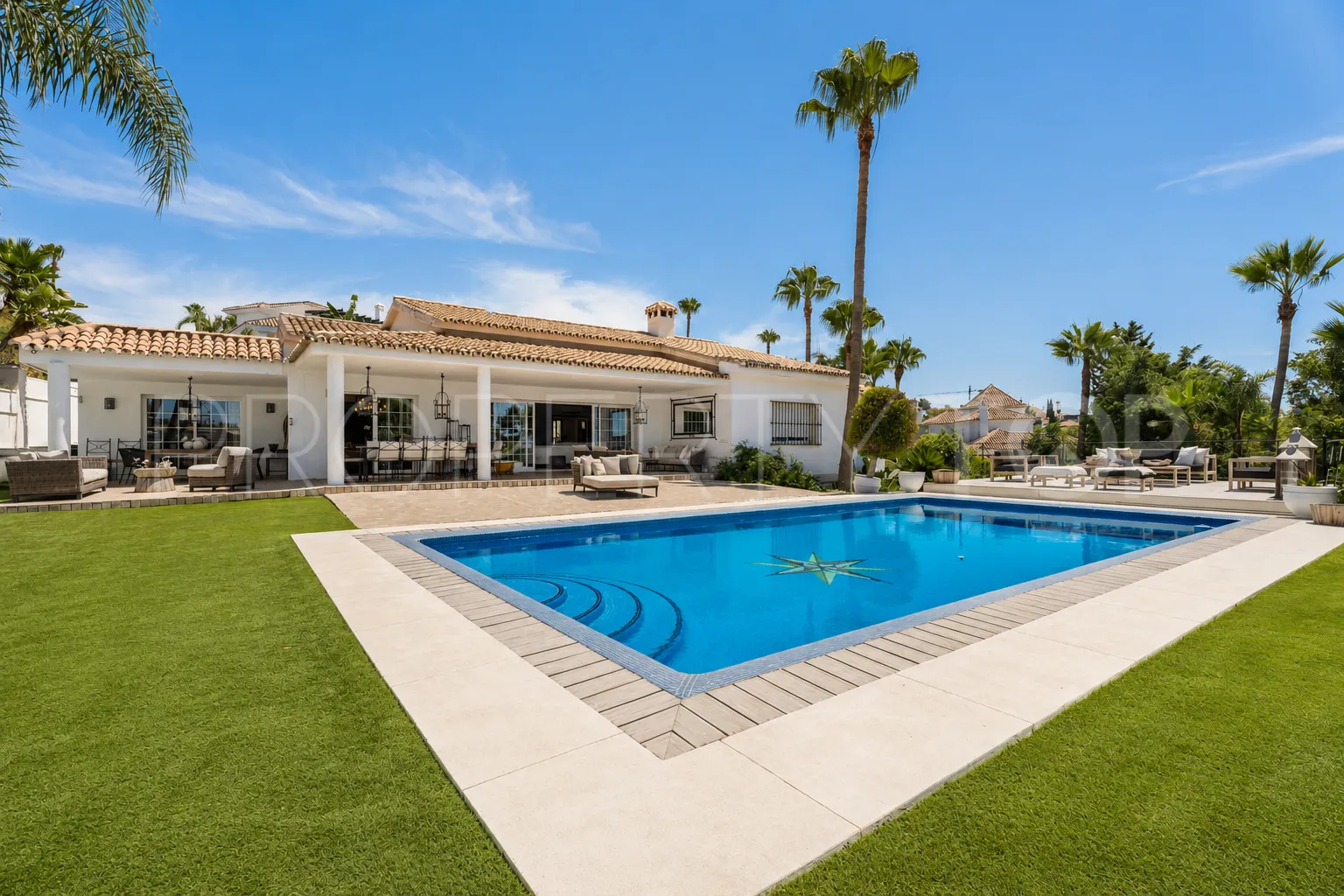 For sale Los Naranjos villa