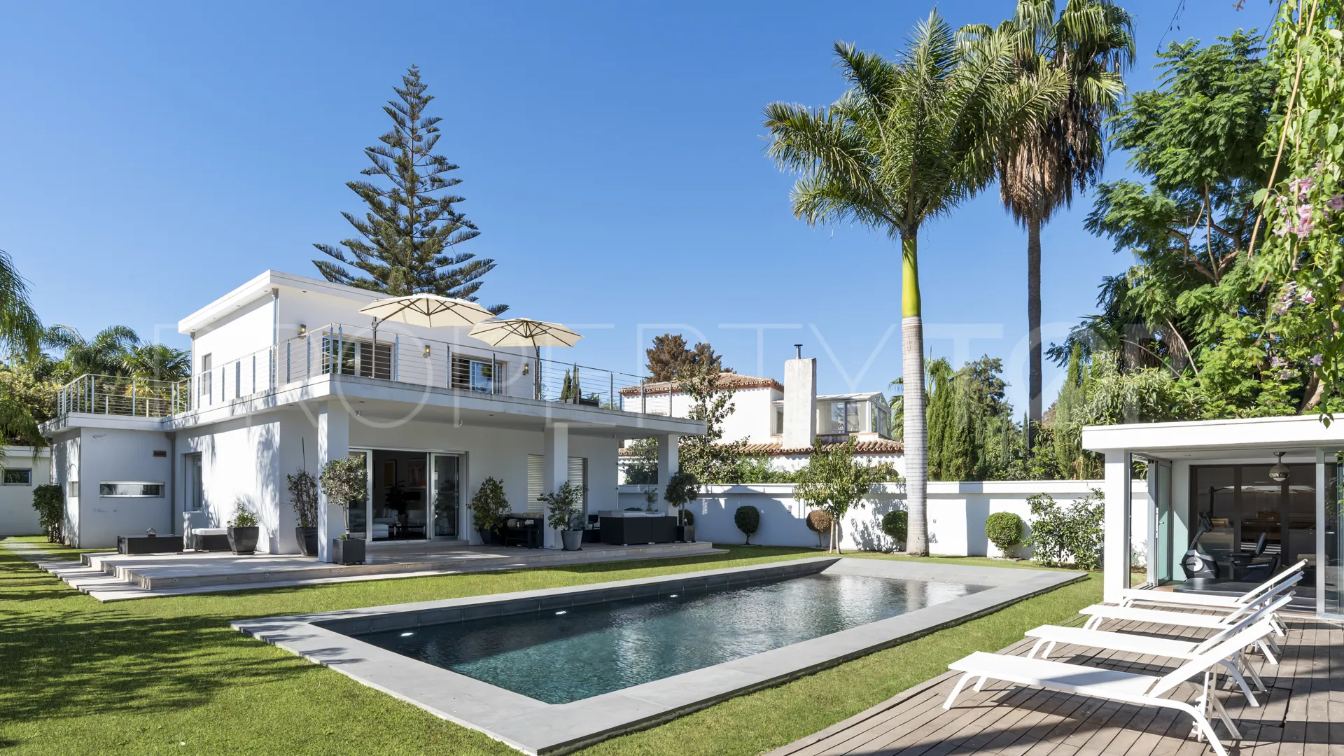 Nueva Andalucia, villa en venta