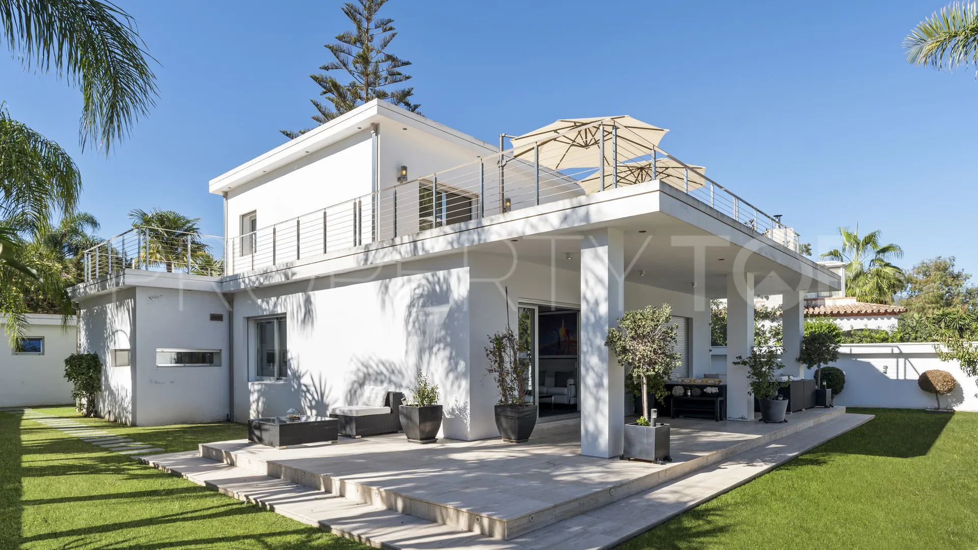 Nueva Andalucia, villa en venta