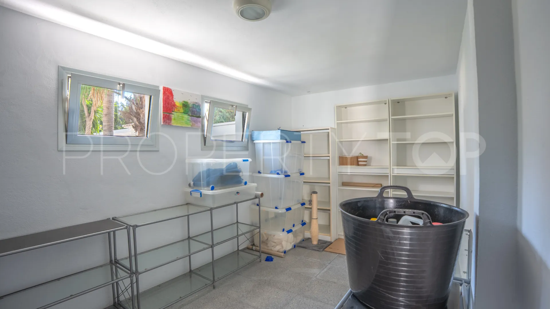 4 bedrooms Nueva Andalucia villa for sale