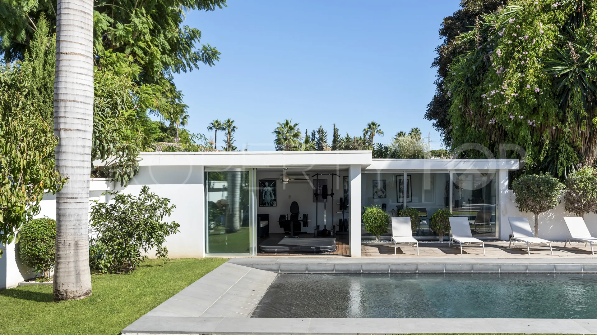 Nueva Andalucia, villa en venta