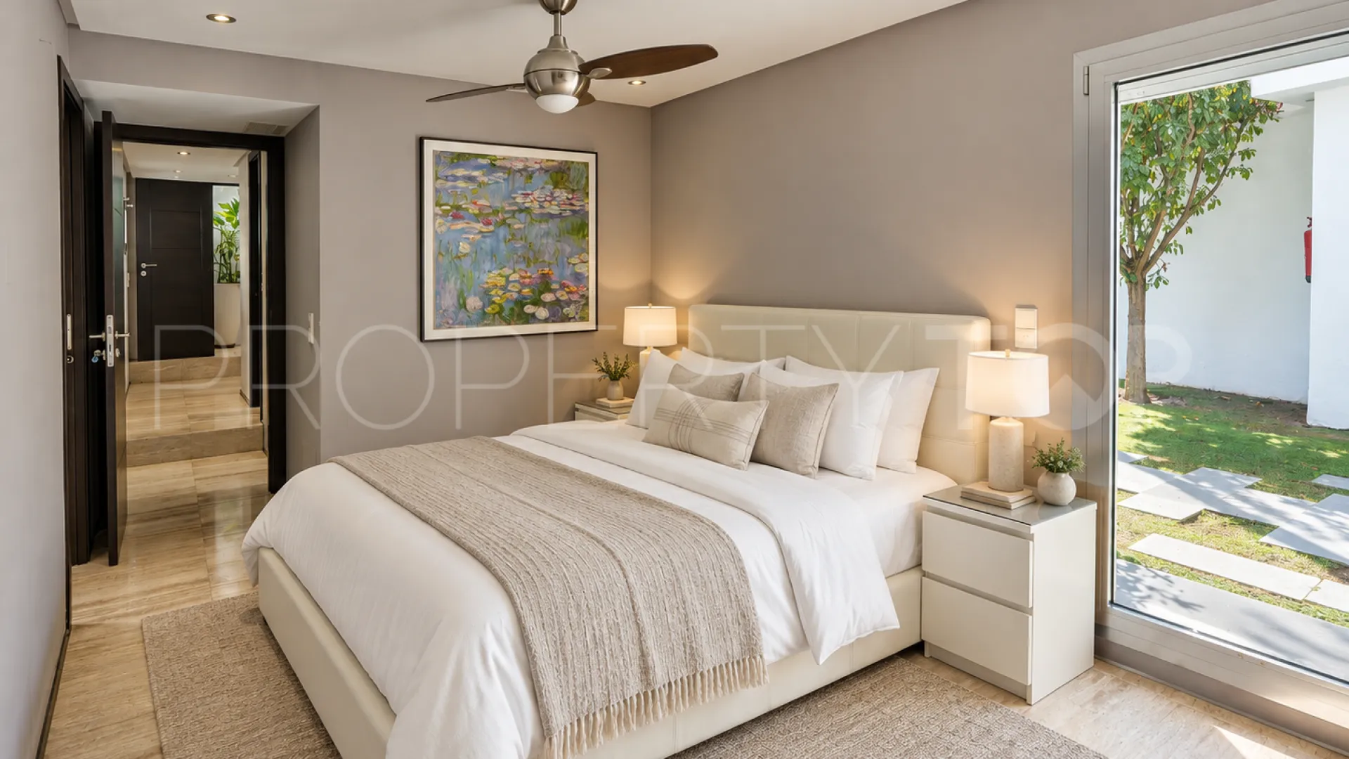 4 bedrooms Nueva Andalucia villa for sale