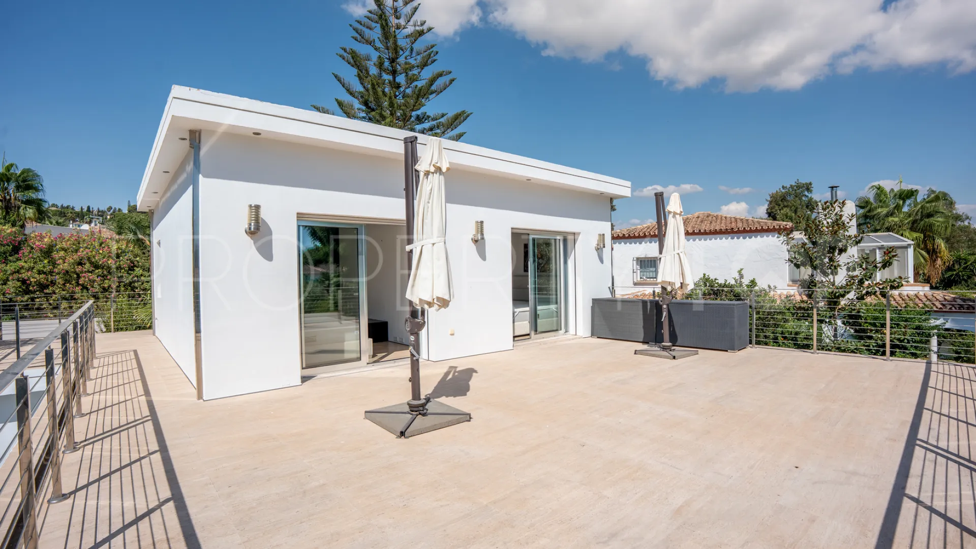 4 bedrooms Nueva Andalucia villa for sale