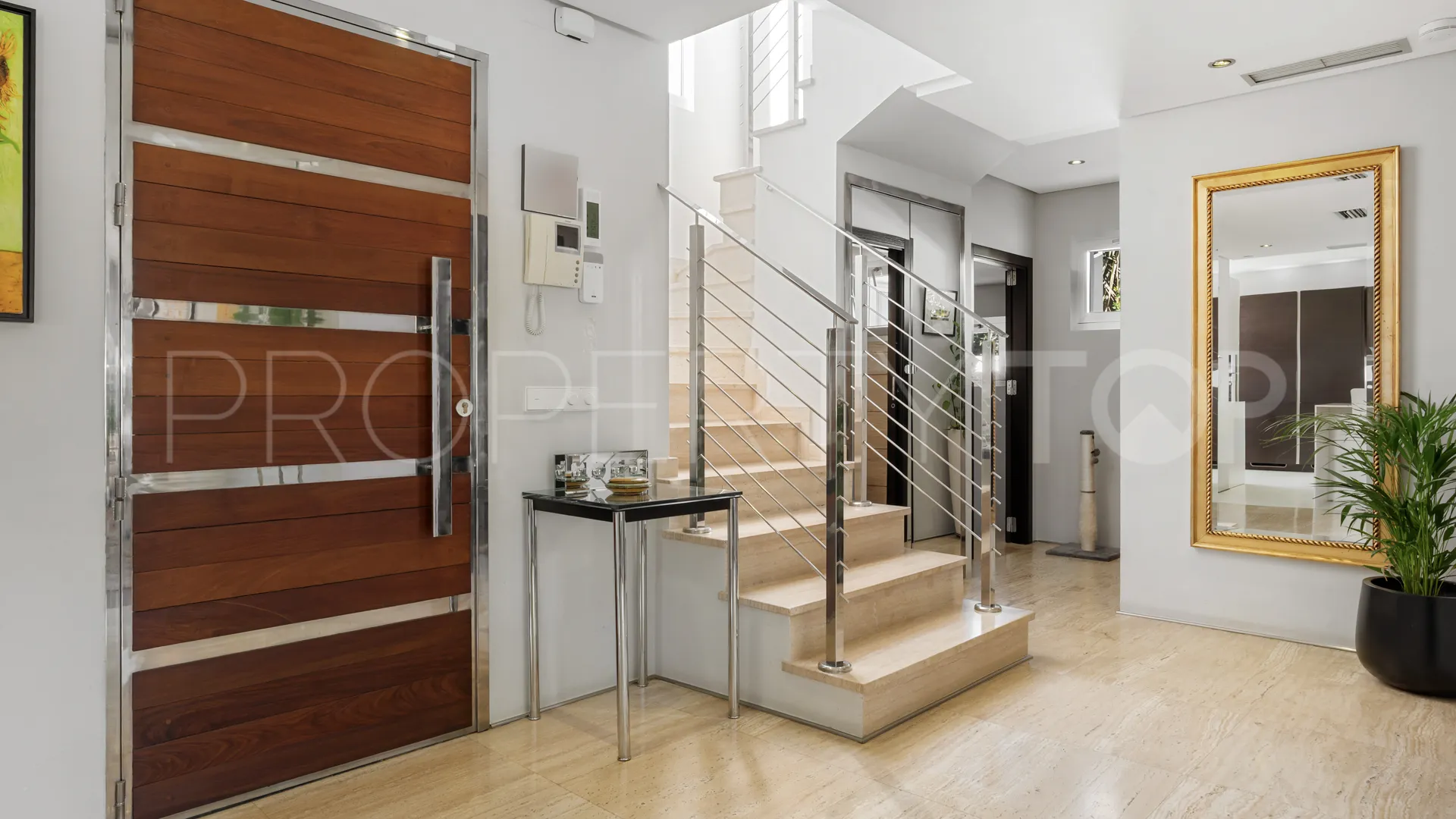 Nueva Andalucia, villa en venta