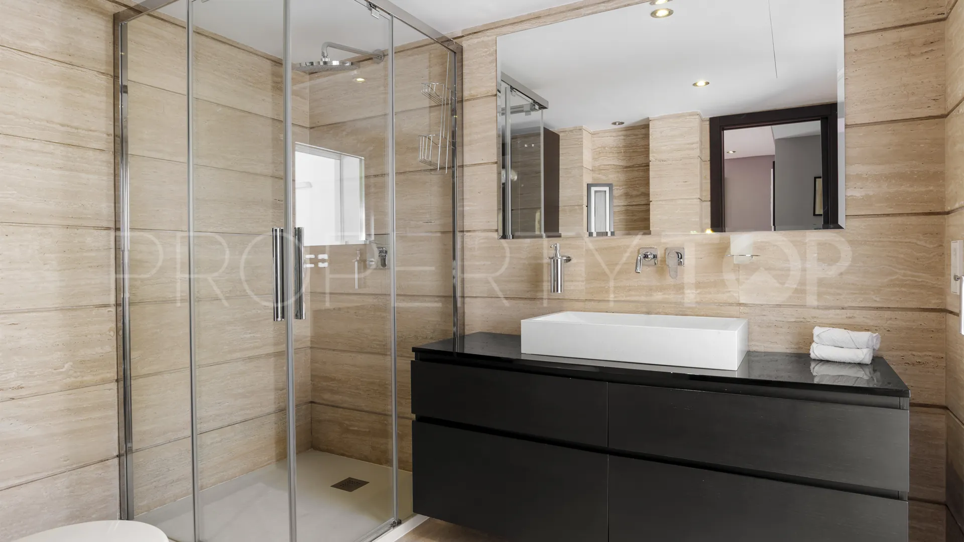 Nueva Andalucia, villa en venta