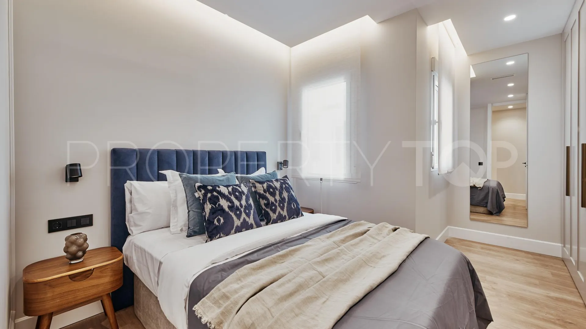 3 bedrooms Castellana flat for sale